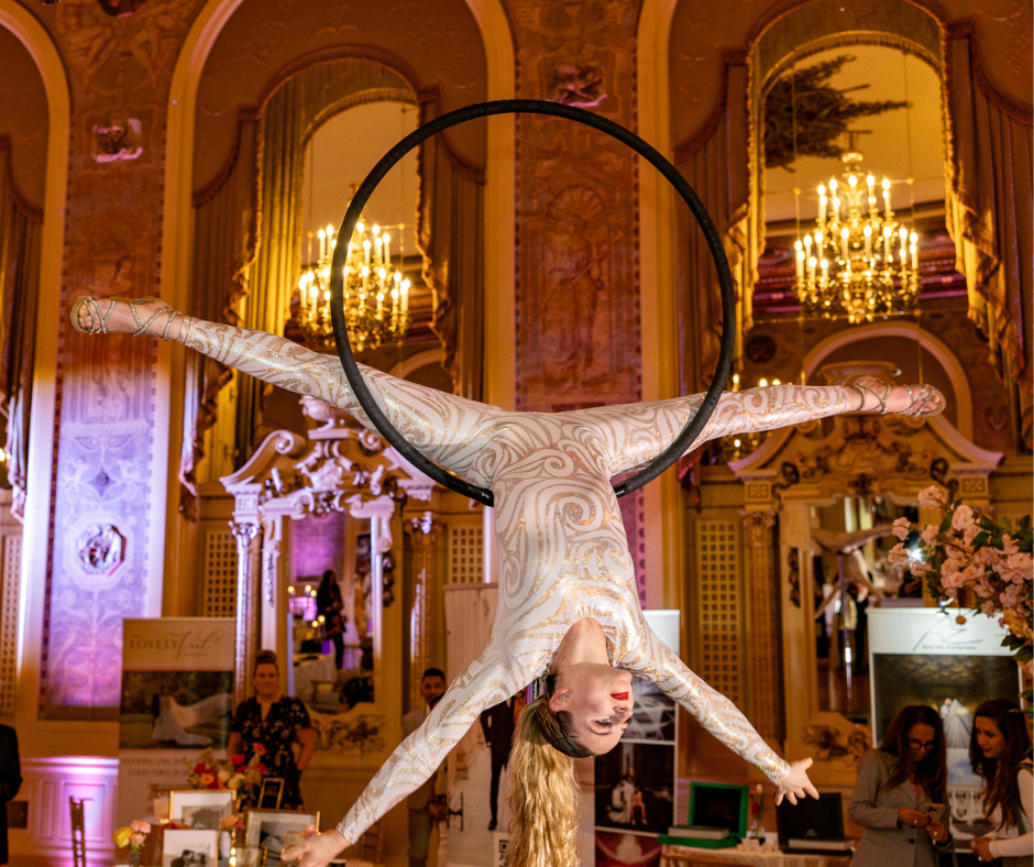 Live Aerialist Performer