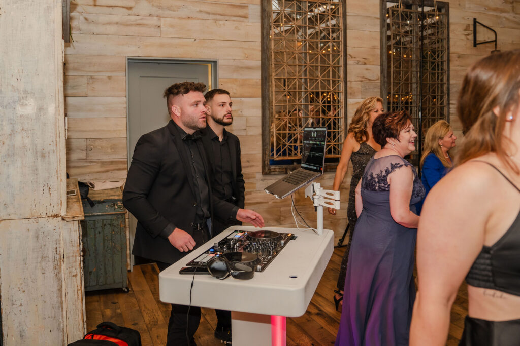 BVTLive! DJ Ryno Philadelphia Wedding DJ