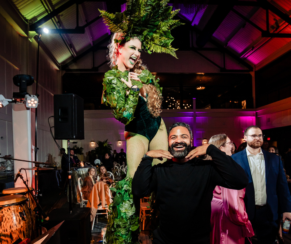 Ivy Stilt Walking Performer