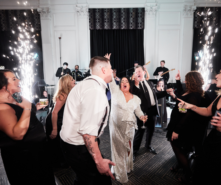 BVTLive! How to Stay Warm at Your Winter Wedding